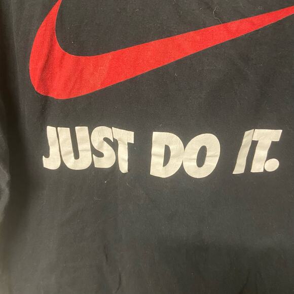 The Nike Tee Just Do It  Black Size L Athletic Cut GUC  100% Cotton - Picture 4 of 7